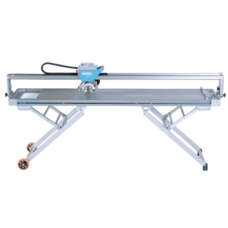 Workers using WANDELI QXZ-ZD-1800 automatic tile cutting machine working scene